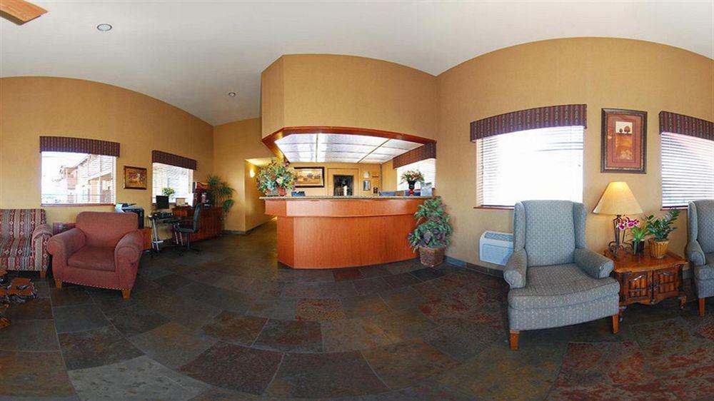 Quality Inn Lone Pine Near Mount Whitney Exterior photo